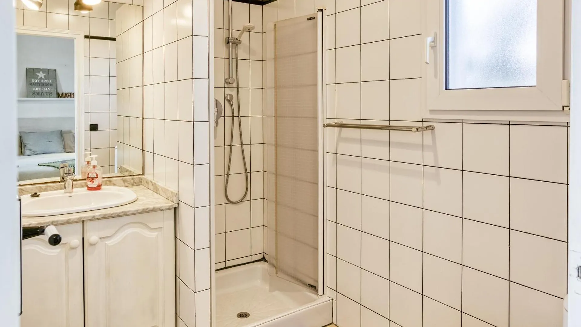 Art- Apartamentos Revilla Tacke B Эмпуриабрава 0*,